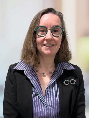 Fiona McNelis - our people