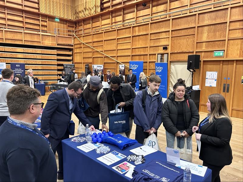 Cce29fc5 1452 4a5c 8be3 C372ab12589d